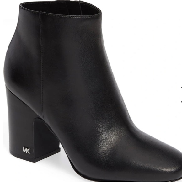 Michael Michael Kors Elaine Bootie - Picture 1 of 5
